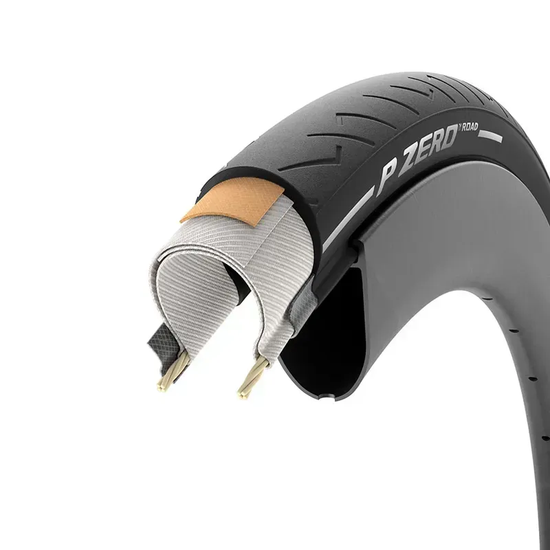 P Zero Road Black 700x-1