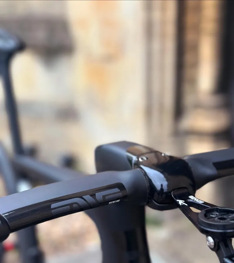 Enve Melee Full Bike Build Ultegra di2-1