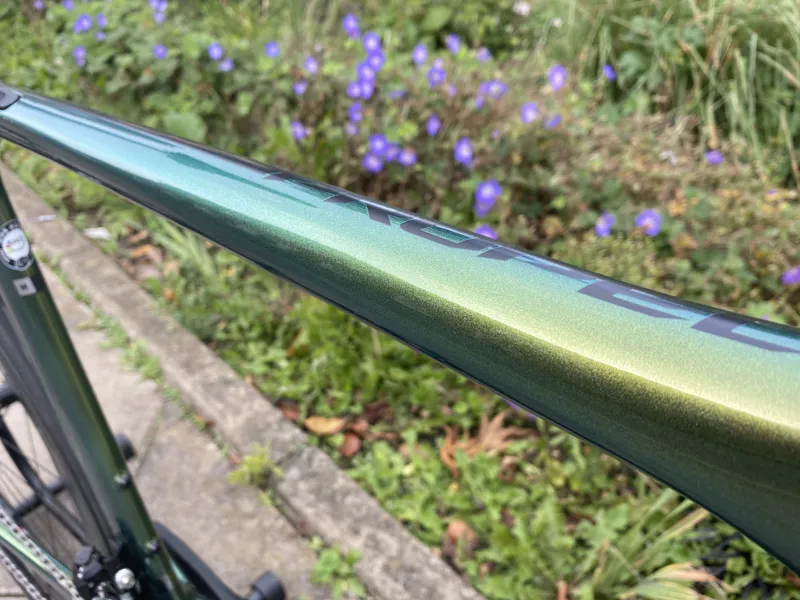 Giant Propel Advanced Pro 2 Medium Carbon Road Bike - Special Edition Green-2