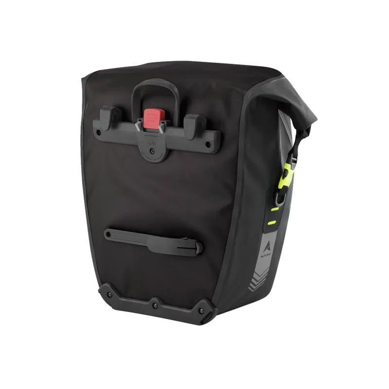 altura sonic 25 waterproof pannier