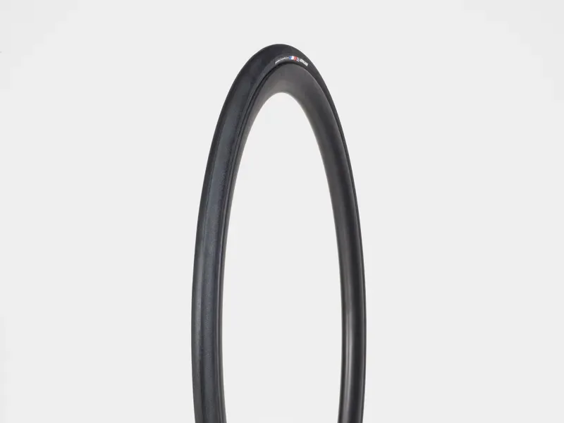 Bontrager R3 Hard Case Lite 700x26c TLR Road Bike Tyre in Black