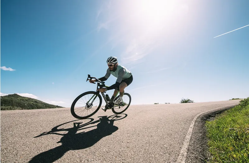 Cannondale Synapse Carbon Disc Ultegra Di2 Road Bike Grey Black-1