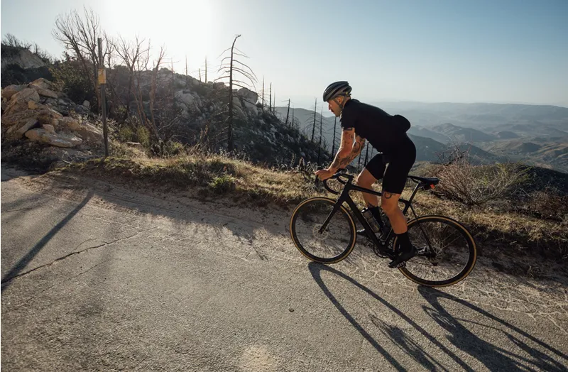 Cannondale Synapse Carbon Disc Ultegra Di2 Road Bike Grey Black-3