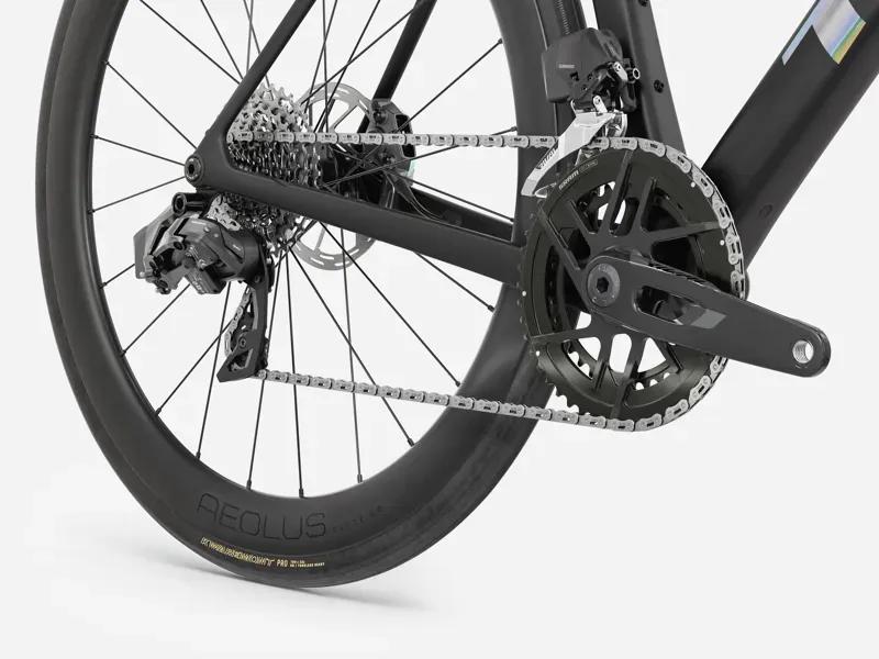 Trek Domane SL 6 AXS Gen 5 Matte Deep Smoke-4