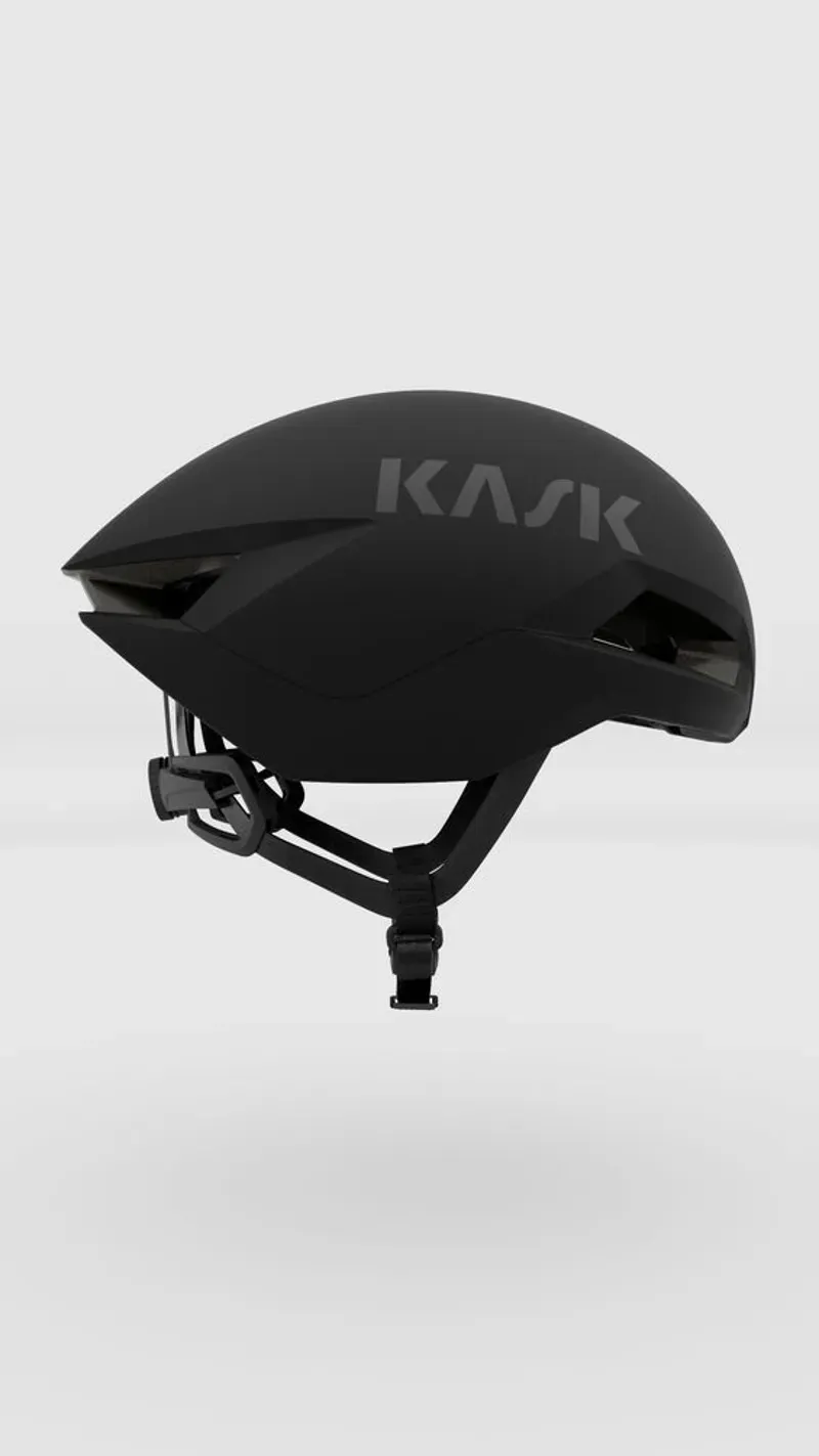 Kask Nirvana Black Matt-1