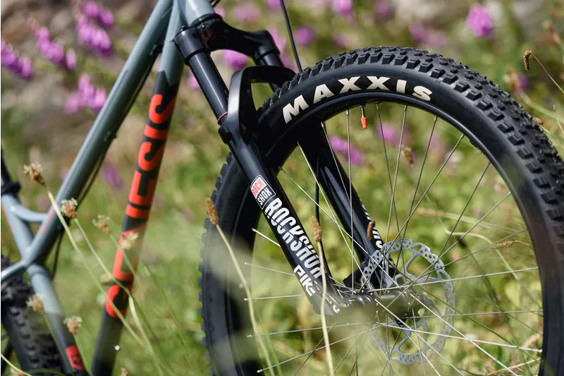 Genesis Tarn 20 2018 Mountain Bike Grey-1