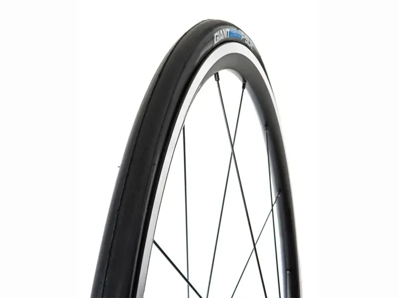 Giant store 700x25c tires