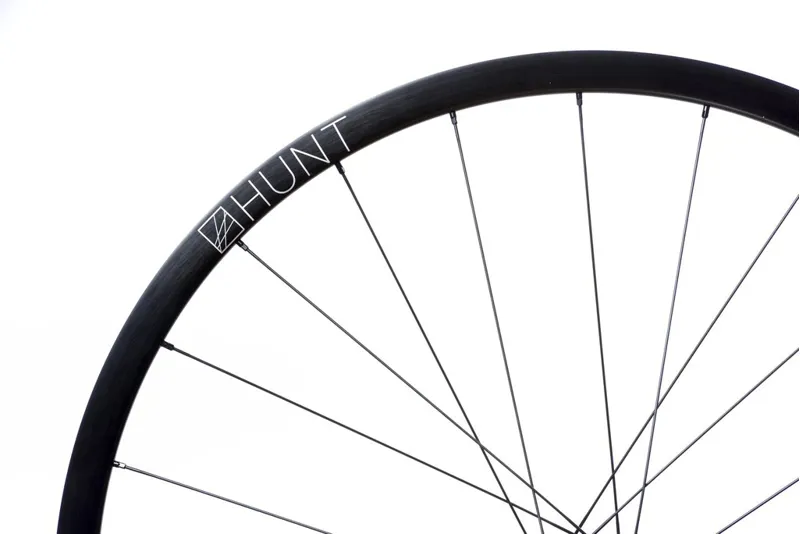 HUNT 4 Season Disc Wheelset-9