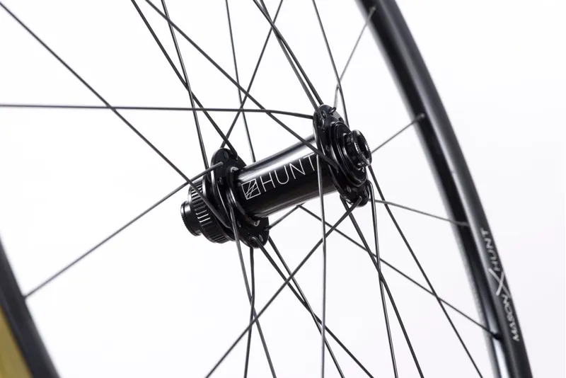 HUNT 4 Season Disc Wheelset-5