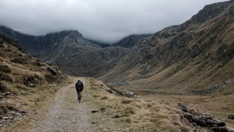 HUNT 4 Season Gravel Disc Wheelset-11