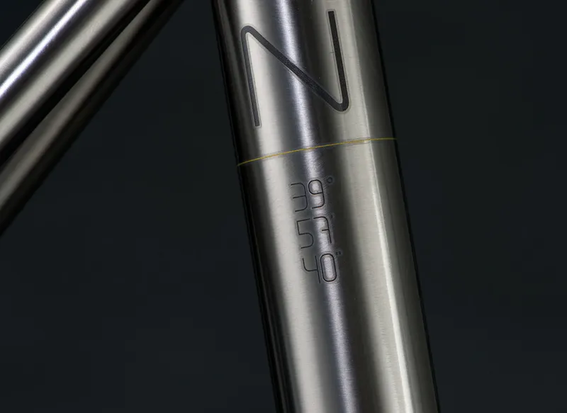 J. Guillem Formentor Titanium Road Frame inc FREE Headset-9