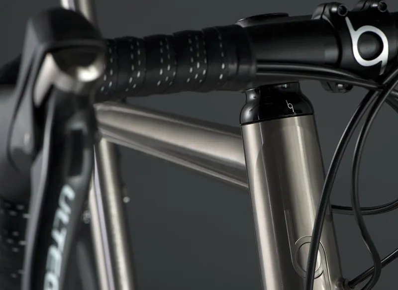 J. Guillem Formentor Titanium Road Frame inc FREE Headset-6