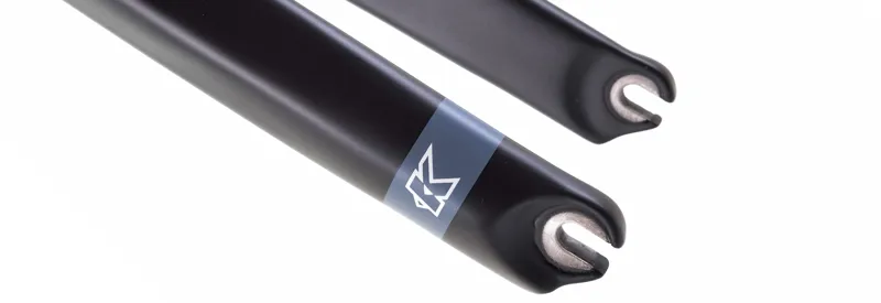 Kinesis Crosslight CX 1-1/8 - 1-1/2 Canti Fork-5