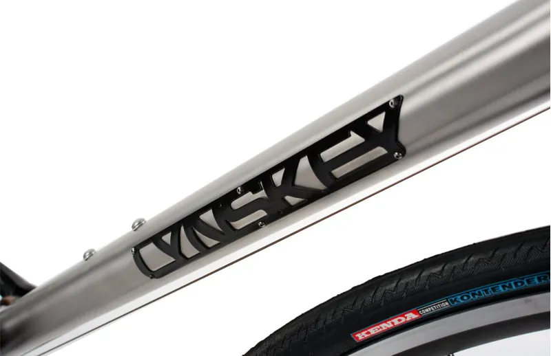 Lynskey R140 Ultegra Titanium Road Bike-7