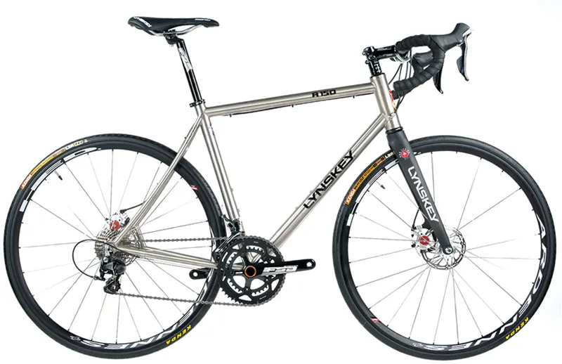 Lynskey R150 Disc 105 2018 Titanium Road Bike