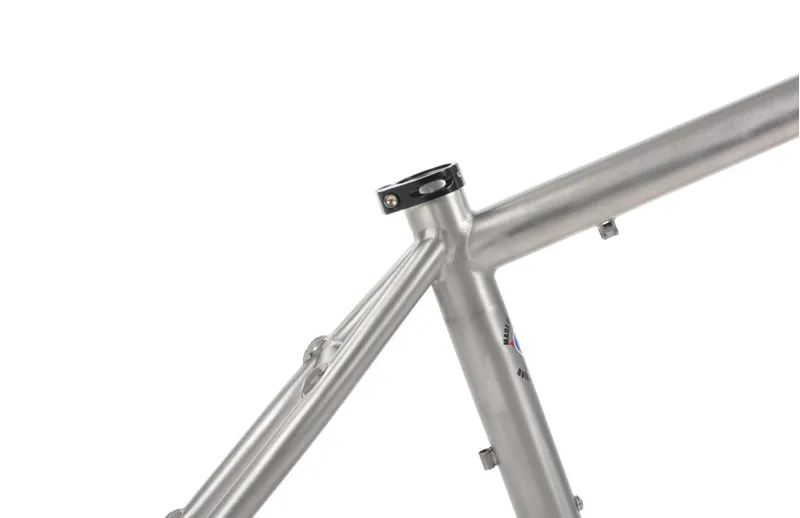 Lynskey Ridgeline 29 SL 2016 Titanium Frame inc FREE HEADSET-2