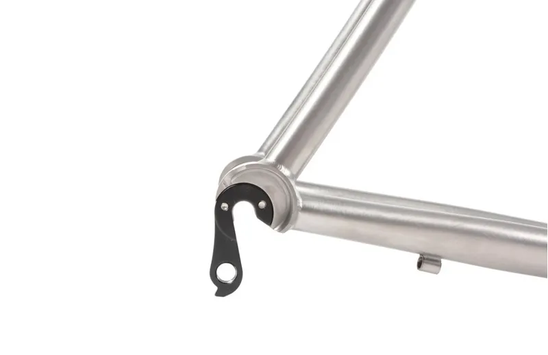 Lynskey Sportive 2016 Titanium 105 Audax Bike-1