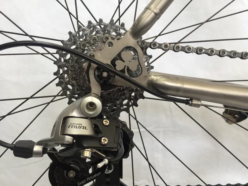 Lynskey Sportive Rival Medium Titanium Road Bike - Ex Demo-2