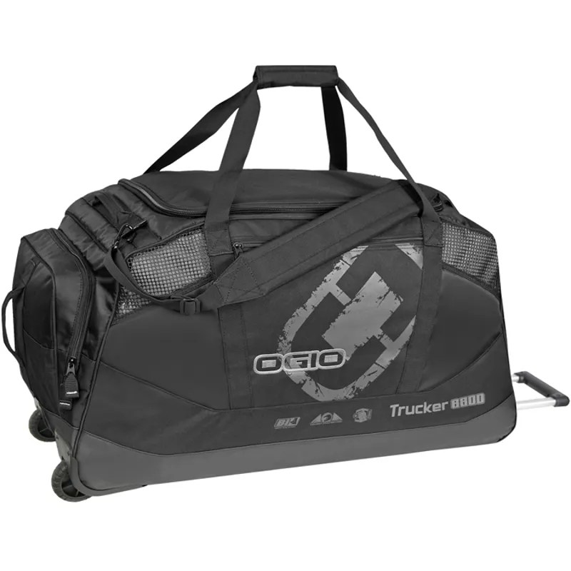 Ogio Trucker 8800 wheeled pack stealth