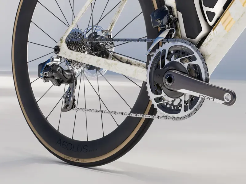 Trek Madone SLR 8 Gen 8 Era White-5