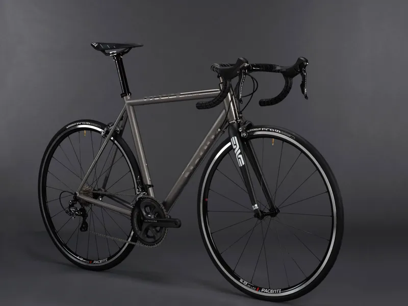 No 22 Great Divide 56cm Titanium Road Bike Ex-display-1