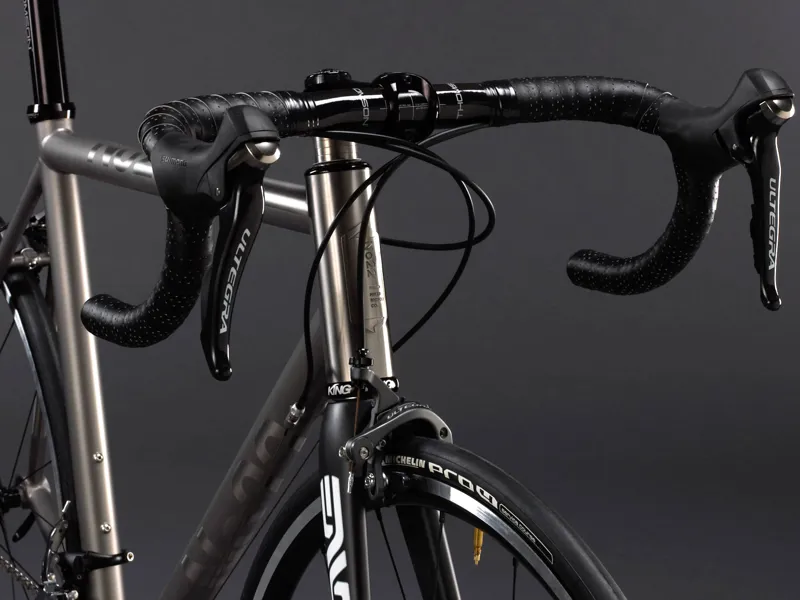 No 22 Great Divide 56cm Titanium Road Bike Ex-display-2