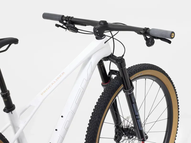 Trek Procaliber 9.7 Gen 3 Crystal White-2