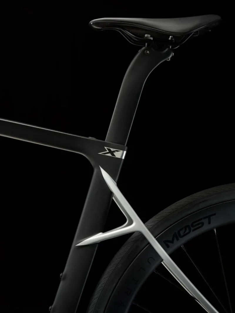 Pinarello X7 Xpeed Red-1