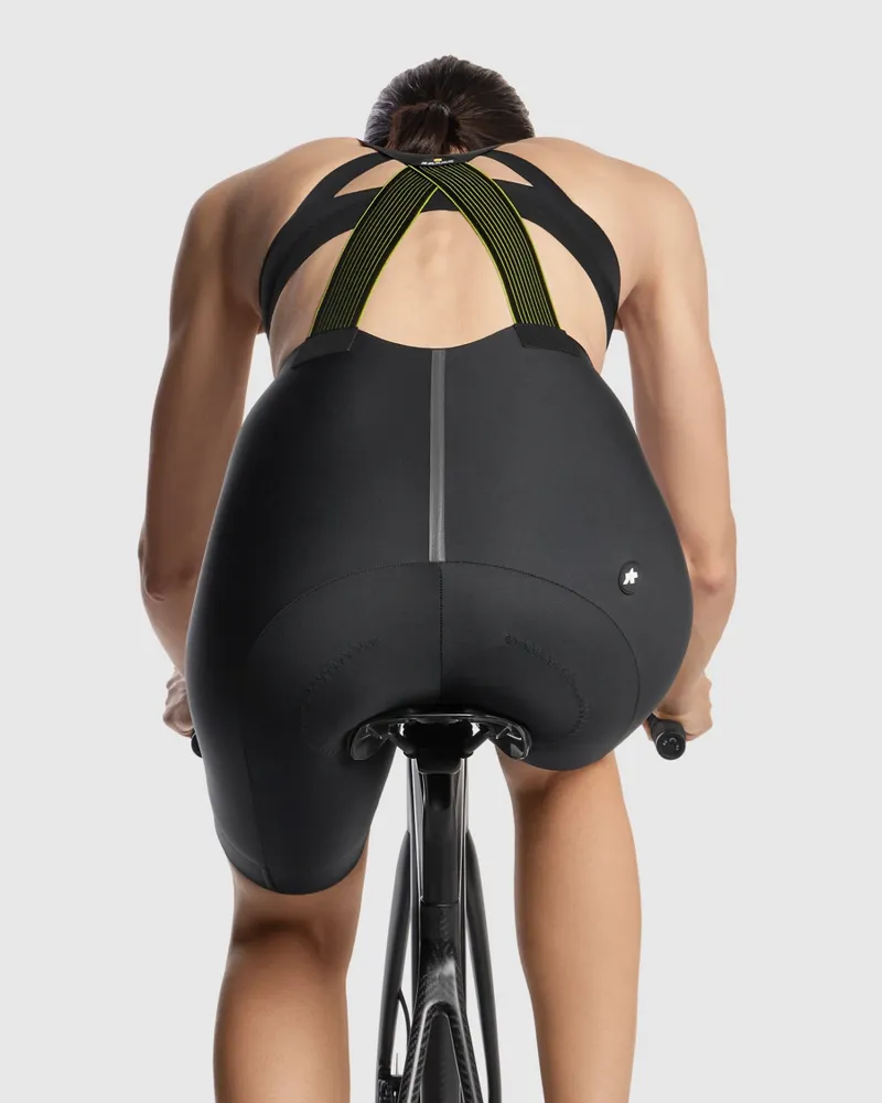 Assos Dyora R Spring Bib Shorts S11-5