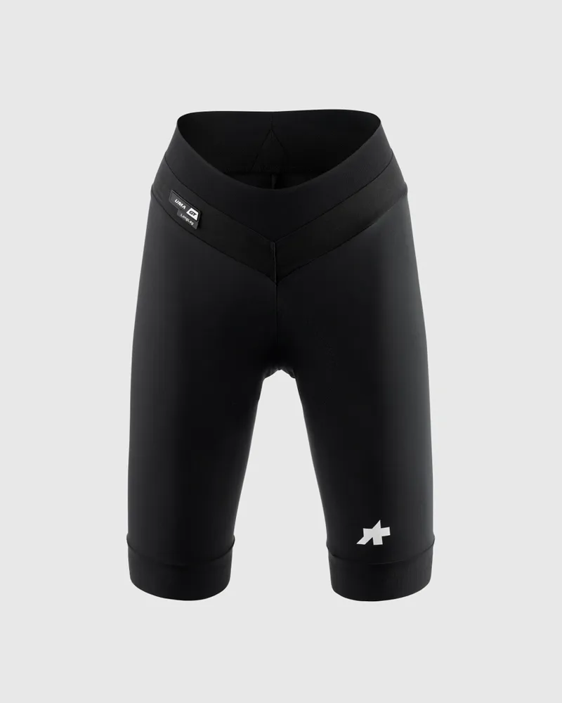 Assos UMA GT Half Shorts S11 long Black Series