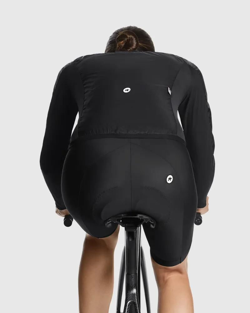 Assos Uma GT Wind Jacket C2 Black Series-5