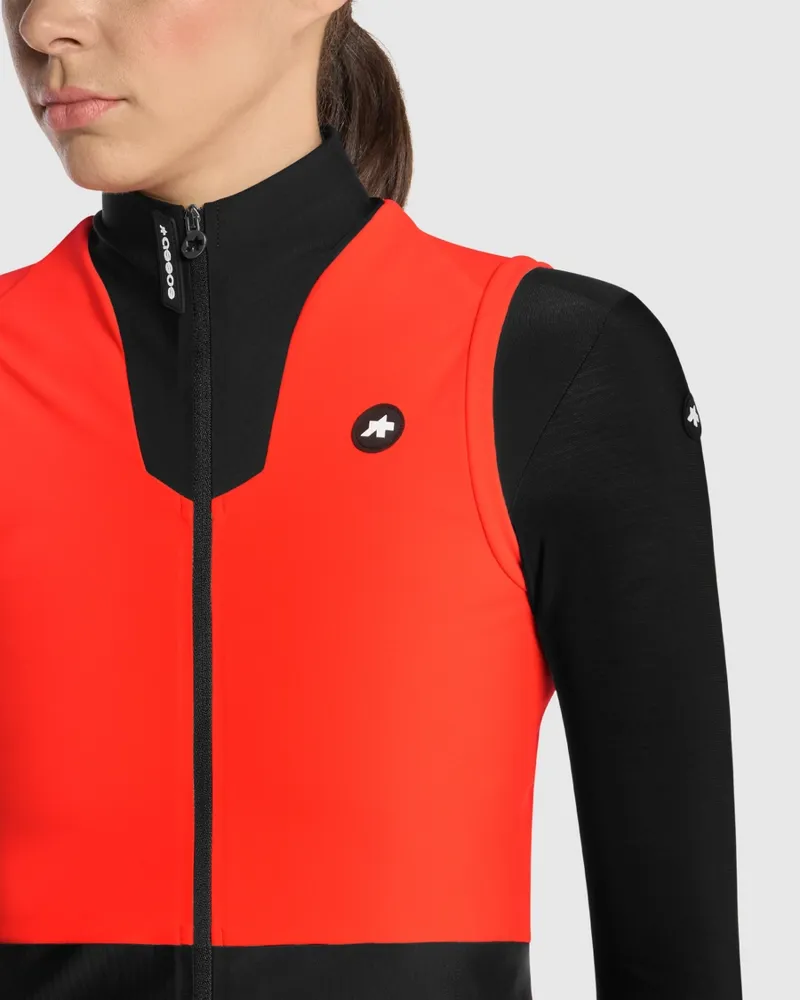 Assos Dyora R Spring Fall Gilet S11 Lolly Red-7