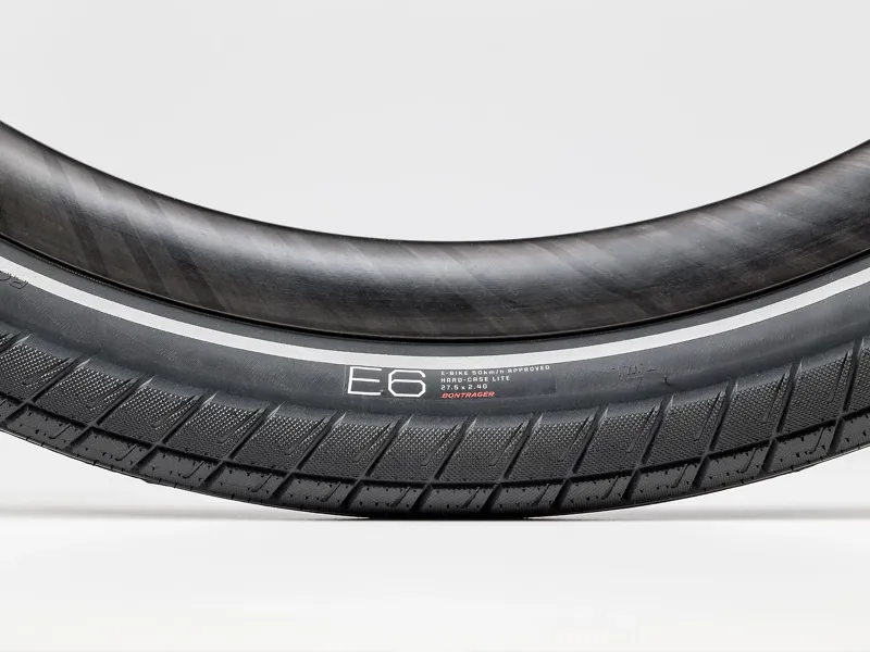 Bontrager E6 Hard-Case Lite E-bike Tyre 27.5x2.40 Reflect Black-1