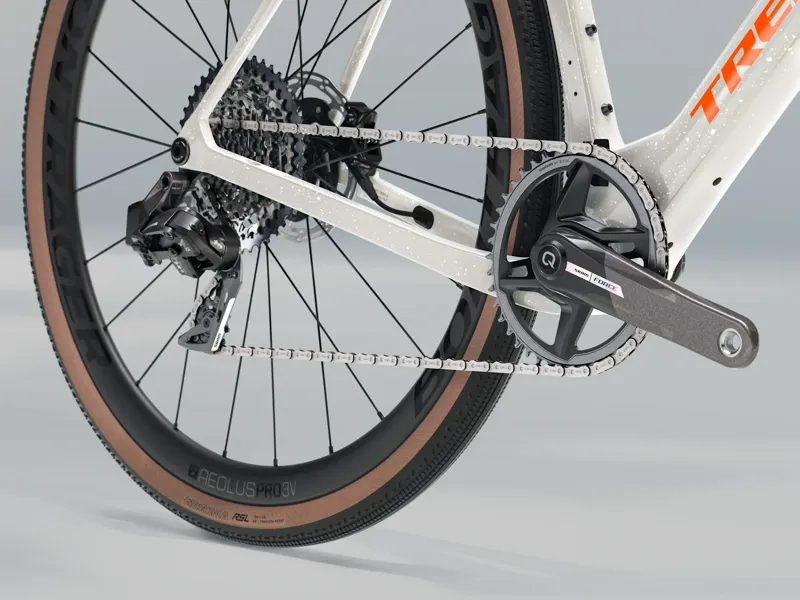 Trek Checkmate SLR 7 AXS Era White/Buff Beige-5