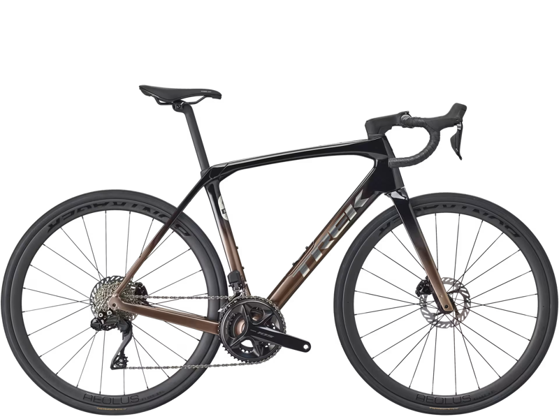 Trek Domane SL 6 Gen 4 Dark Star to Bronze Age Fade