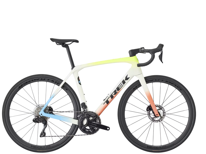 Trek Domane SL 6 Gen 4 Era White/Glowstick/Coral Fade