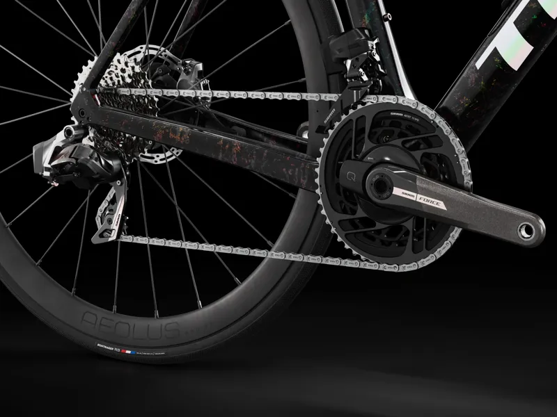 Trek Domane SLR 7 AXS Gen 4 Carbon Smoke/Prismatic Marble-3