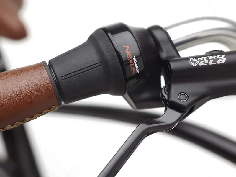 Electra Townie Go 5i Step Over 26 wheel Electric Bike Ebony-7