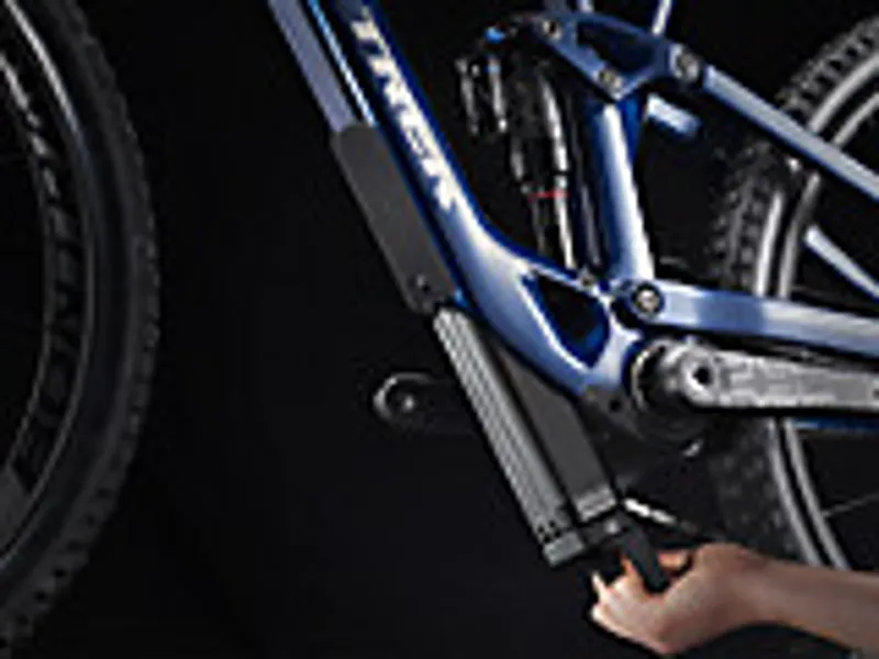 Fuel Exe 9.8 Gx Axs Eu Mulsanne Blue-1