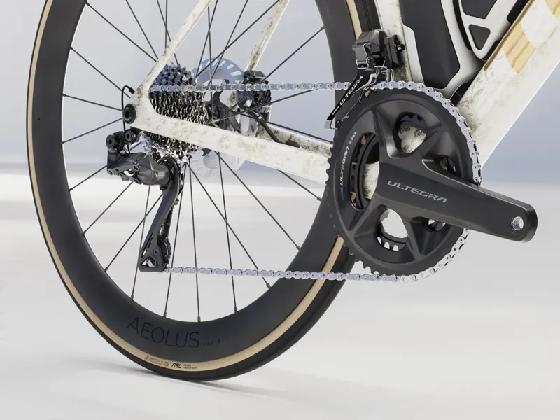 Trek Madone SLR 7 Gen 8 Era White-5