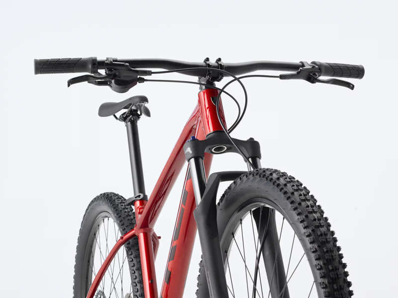 Trek Marlin 5 Gen 3 Fury Red-3