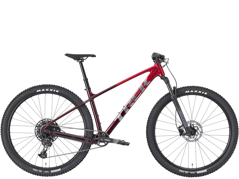 Trek Marlin 7 Gen 3 Fury Red