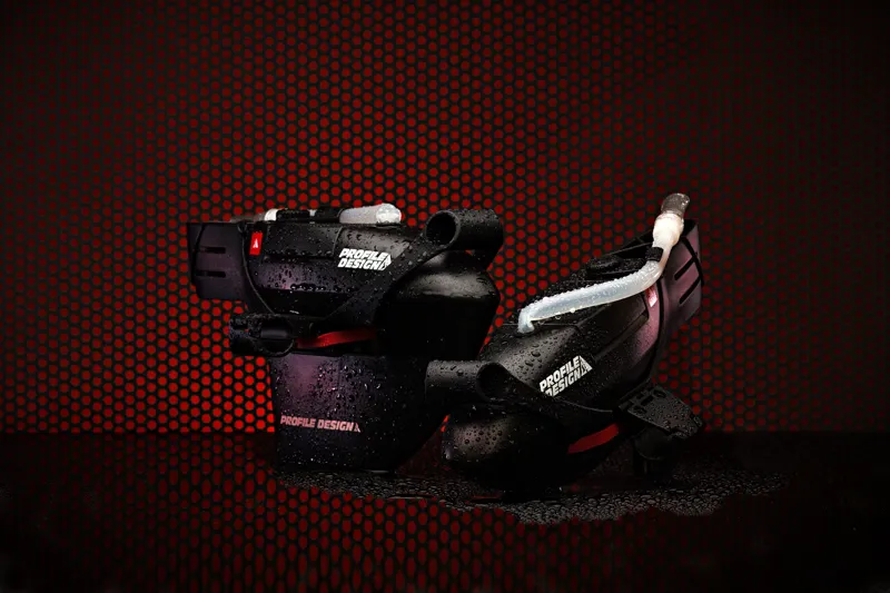 Profile Design FC35 Aerobar Mounted drink system Black 1035ml-2