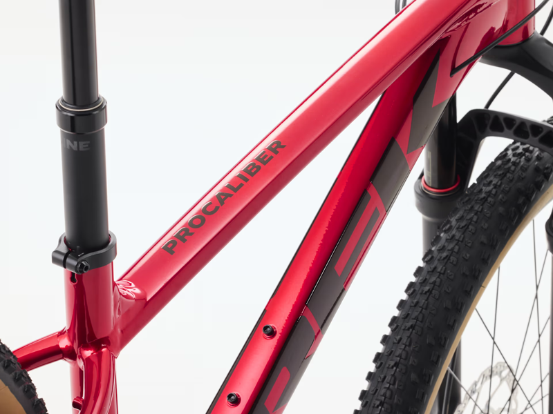 Trek Procaliber 8 Fury Red-4