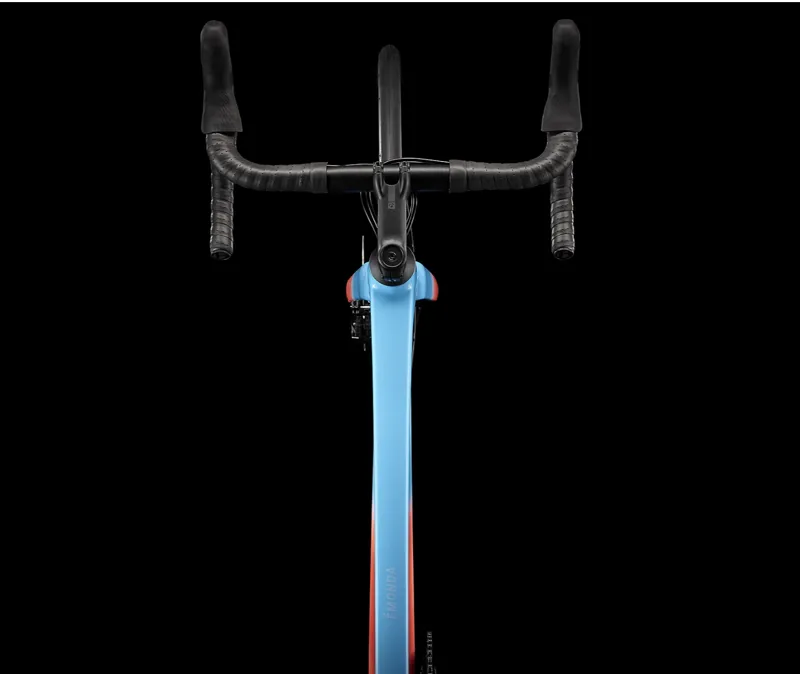 Trek Emonda Alr 5 Azure to Living Coral-7