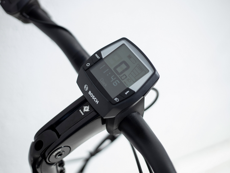 Trek Allant+ 9 Stagger 2022 Electric Hybrid Bike Trek Black/Alpine Blue-9