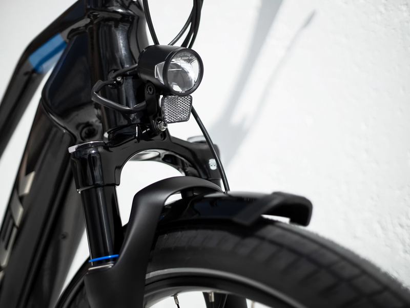 Trek Allant+ 9 Stagger 2022 Electric Hybrid Bike Trek Black/Alpine Blue-8