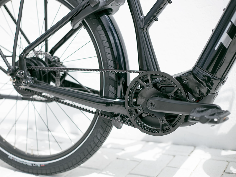 Trek Allant+ 9 Stagger 2022 Electric Hybrid Bike Trek Black/Alpine Blue-5