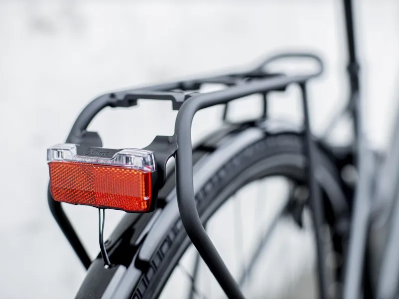 Trek District 4 Equipped Stagger Hybrid Bike in Grey-4