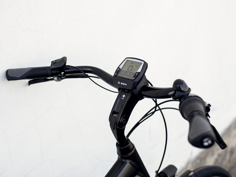 Trek District+ 6 EU 2022 Hybrid Electric Bike Trek Black -6